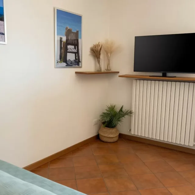 https://www.premiumvillas.it/wp-content/uploads/2026/03/RESIDENZE-IL-MATTONE-interno-5-5-640x640.webp