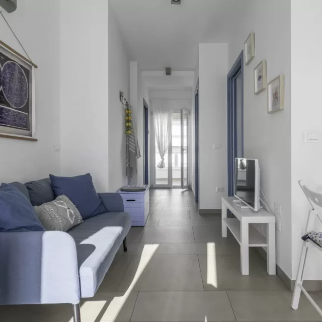 https://www.premiumvillas.it/wp-content/uploads/2026/03/virgilio-5-640x640.webp